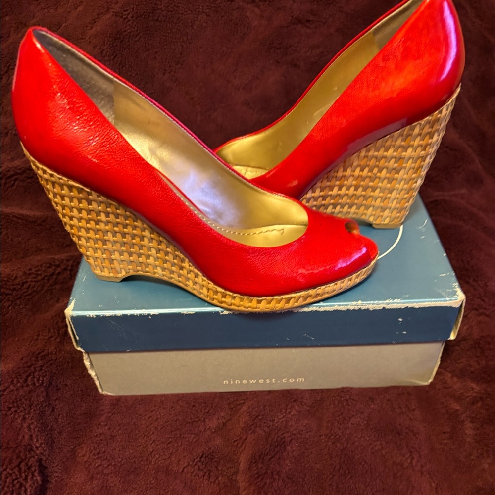 Nine West Red Patent Wedge Pep Toe Shoe. Size 6